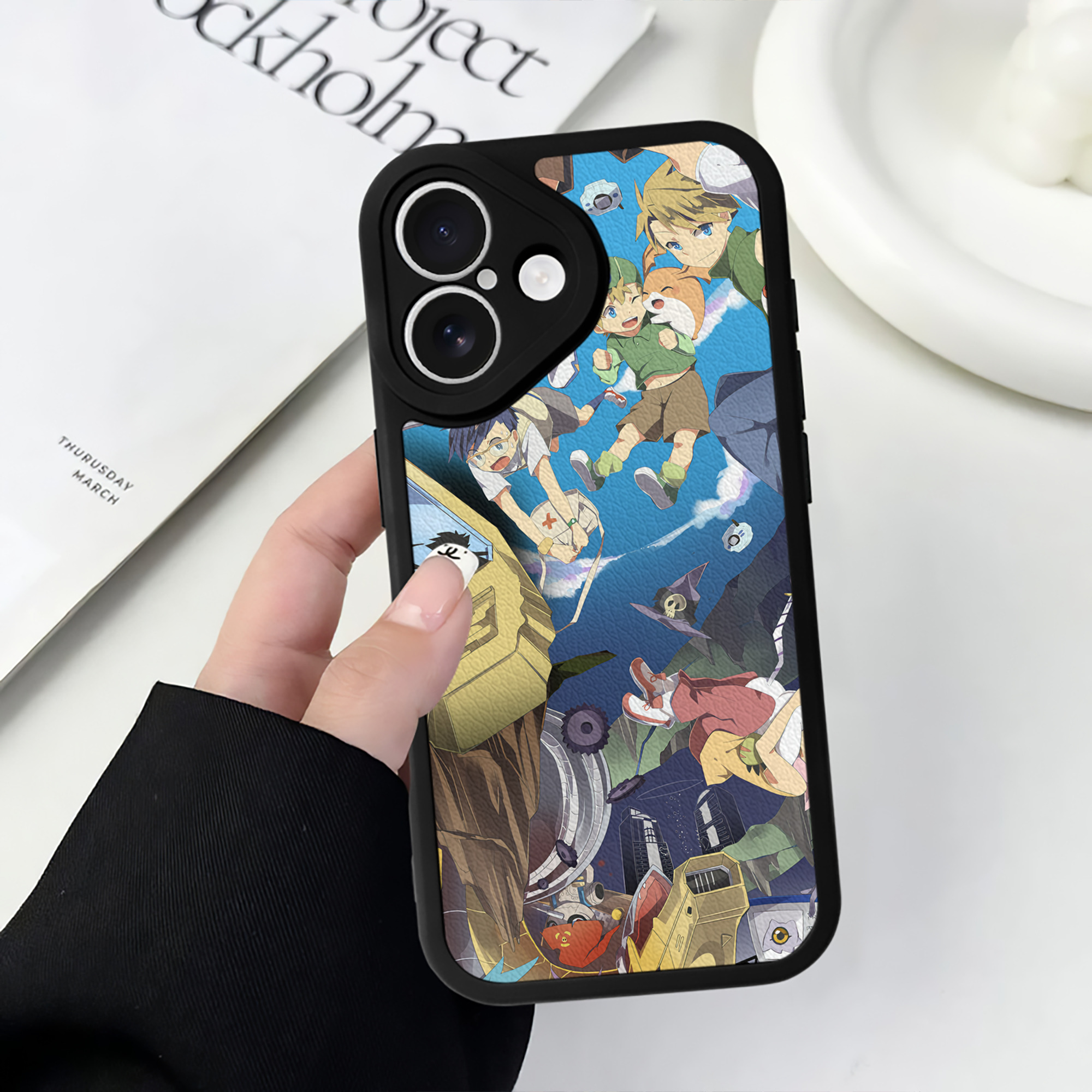 （画像用） Digimon デジタルモンスター/デジモン 【iPhone 16シリーズ対応】シリコンスマホケース（レザー調） 材質：シリコン